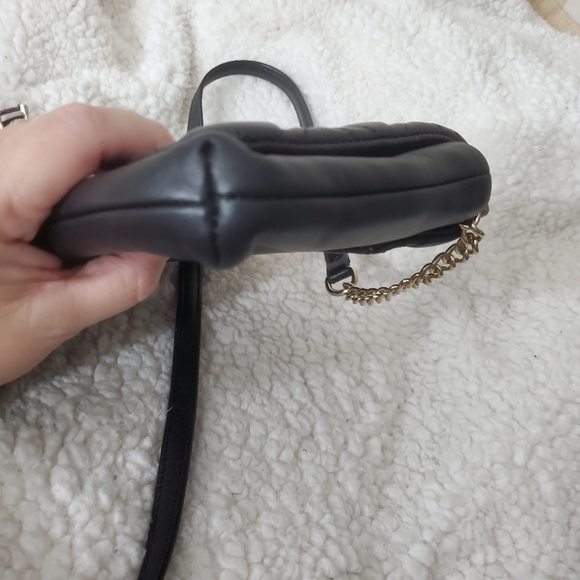 Kate spade quilted crossbody Black Hot Pink interior EUC - Picture 13 of 16